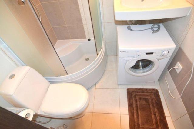 Sparta Apartments Kosmonaudi Нарва Екстер'єр фото